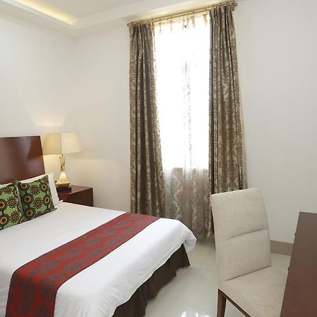 President Hotel At Umodzi Park Lilongwe Dış mekan fotoğraf