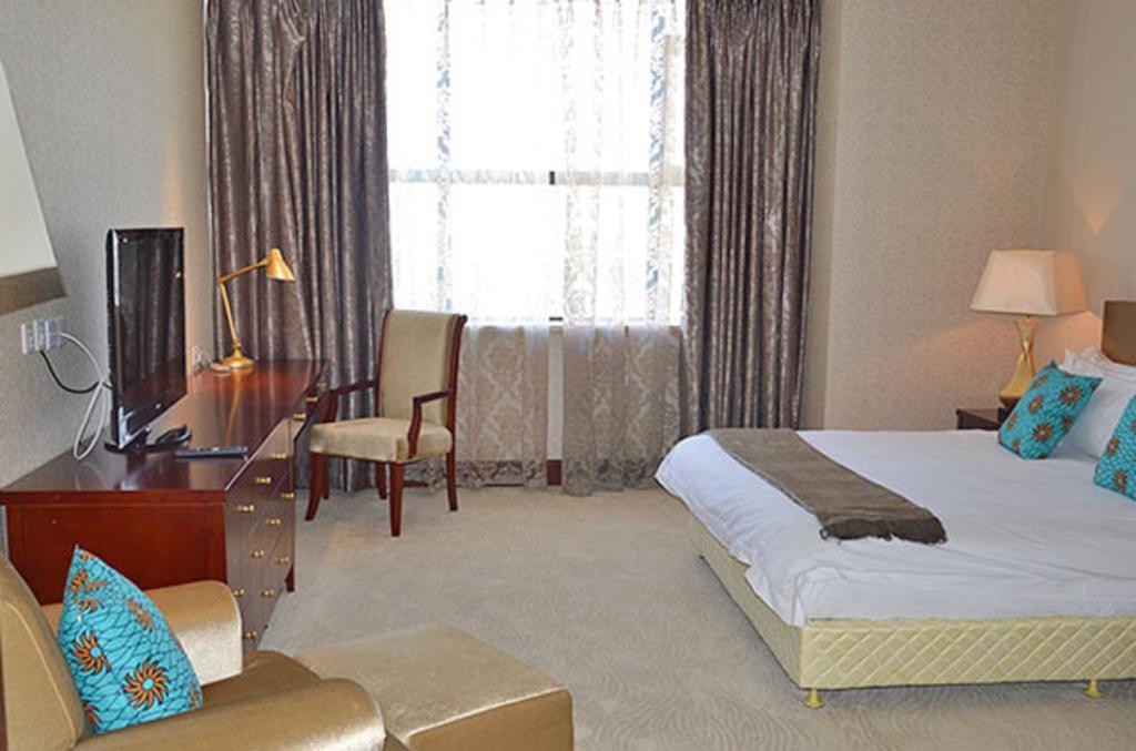 President Hotel At Umodzi Park Lilongwe Oda fotoğraf
